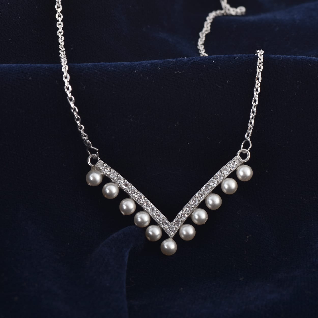 MoonLight Glow Zircon and Pearl Necklace