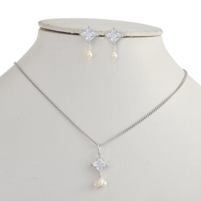 Silver Dewdrop Pearl Neckless Set