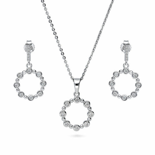 "Glimmering Elegance: 925 Silver Moissanite Necklace Set"