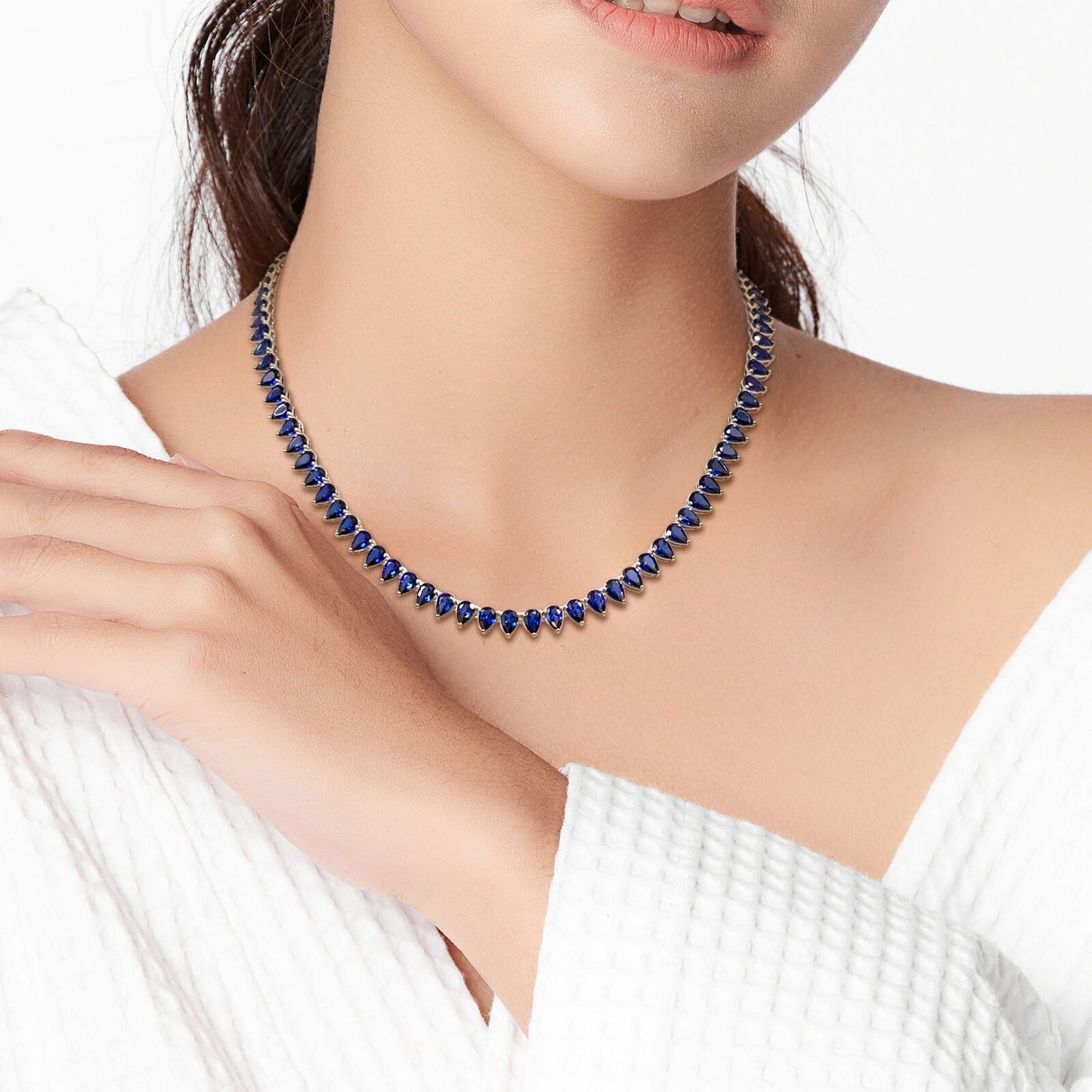 "Dazzling Azure: Exquisite 925 Silver Necklace with Blue Sapphire and Zircon"